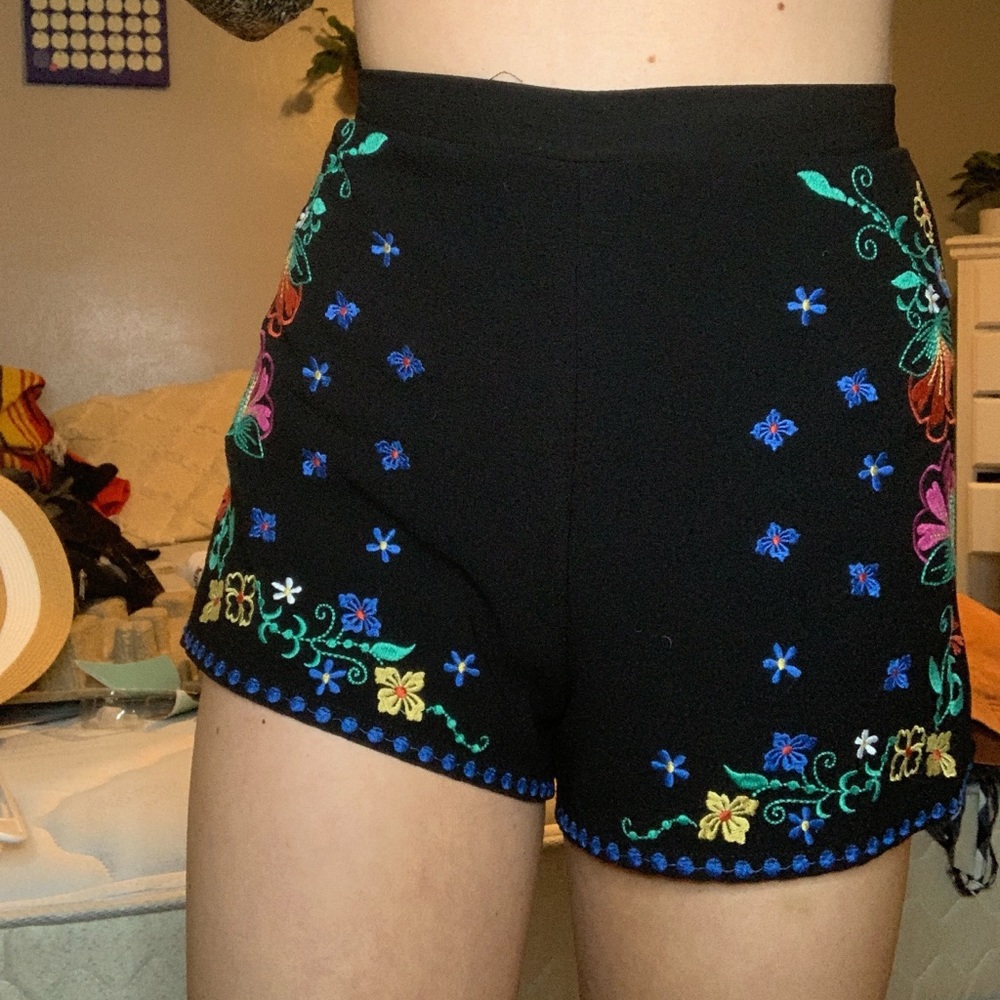 printed shorts